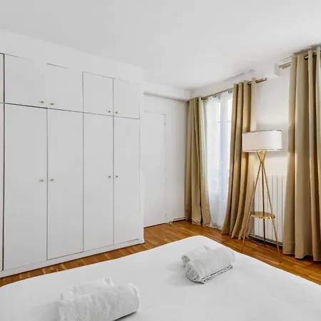 Amazing 3bdr Near The Eiffel Tower Apartment *